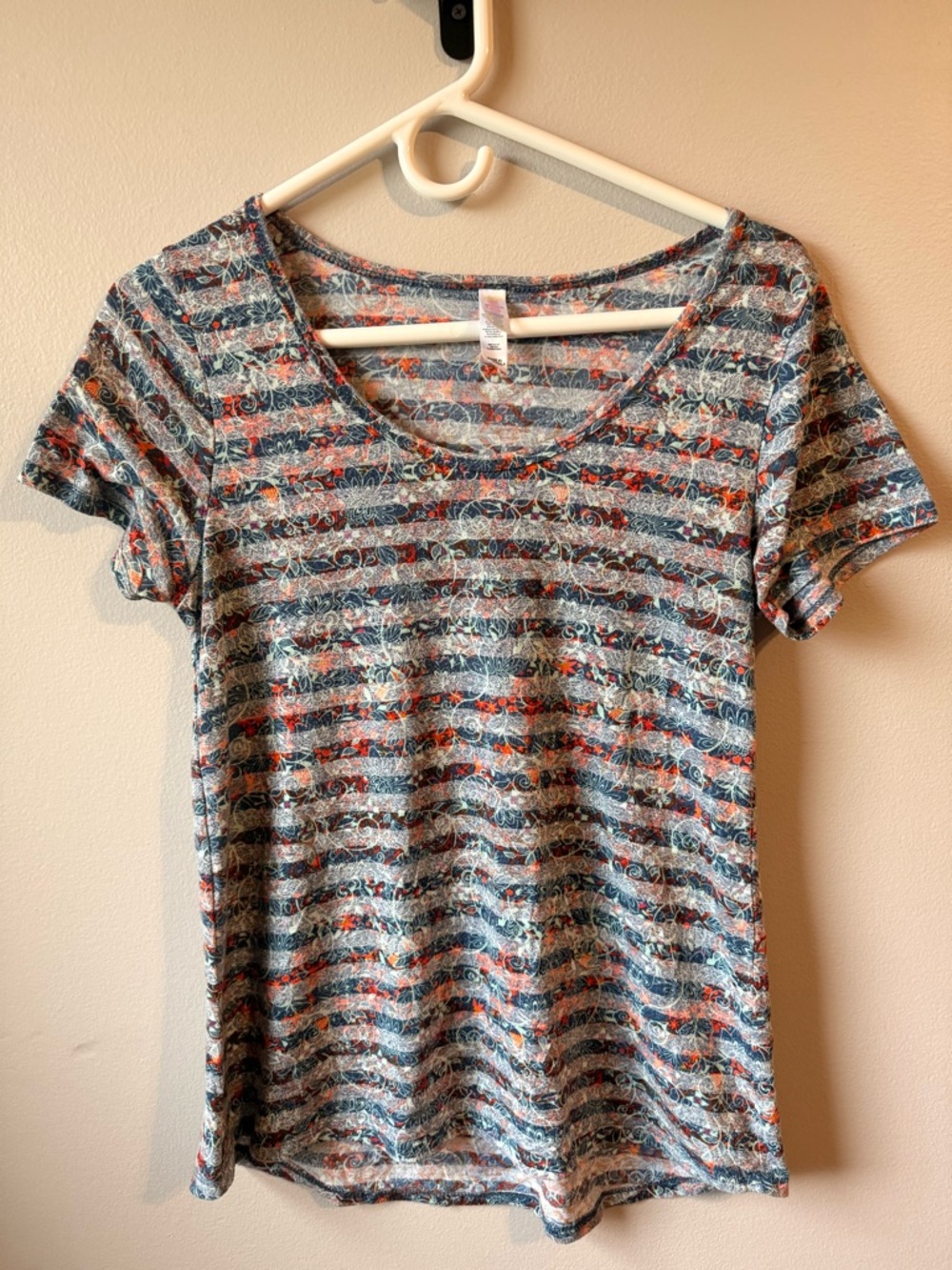 LuLaRoe Floral Stripe Tee – Blue/Red – Soft Casual Top
